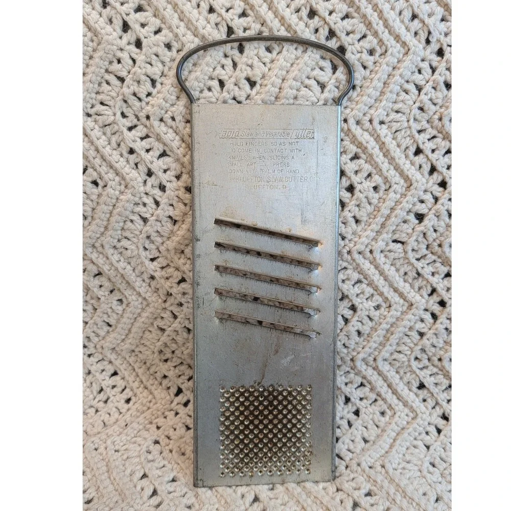 Vintage Rapid Slaw Vegetable Cutter Bluffton Slaw Cutter Co Metal Grater Slicer
